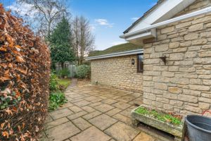 Silver Street Chacombe